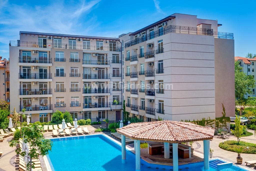 Apartment in the Dawn Park complex І №4670