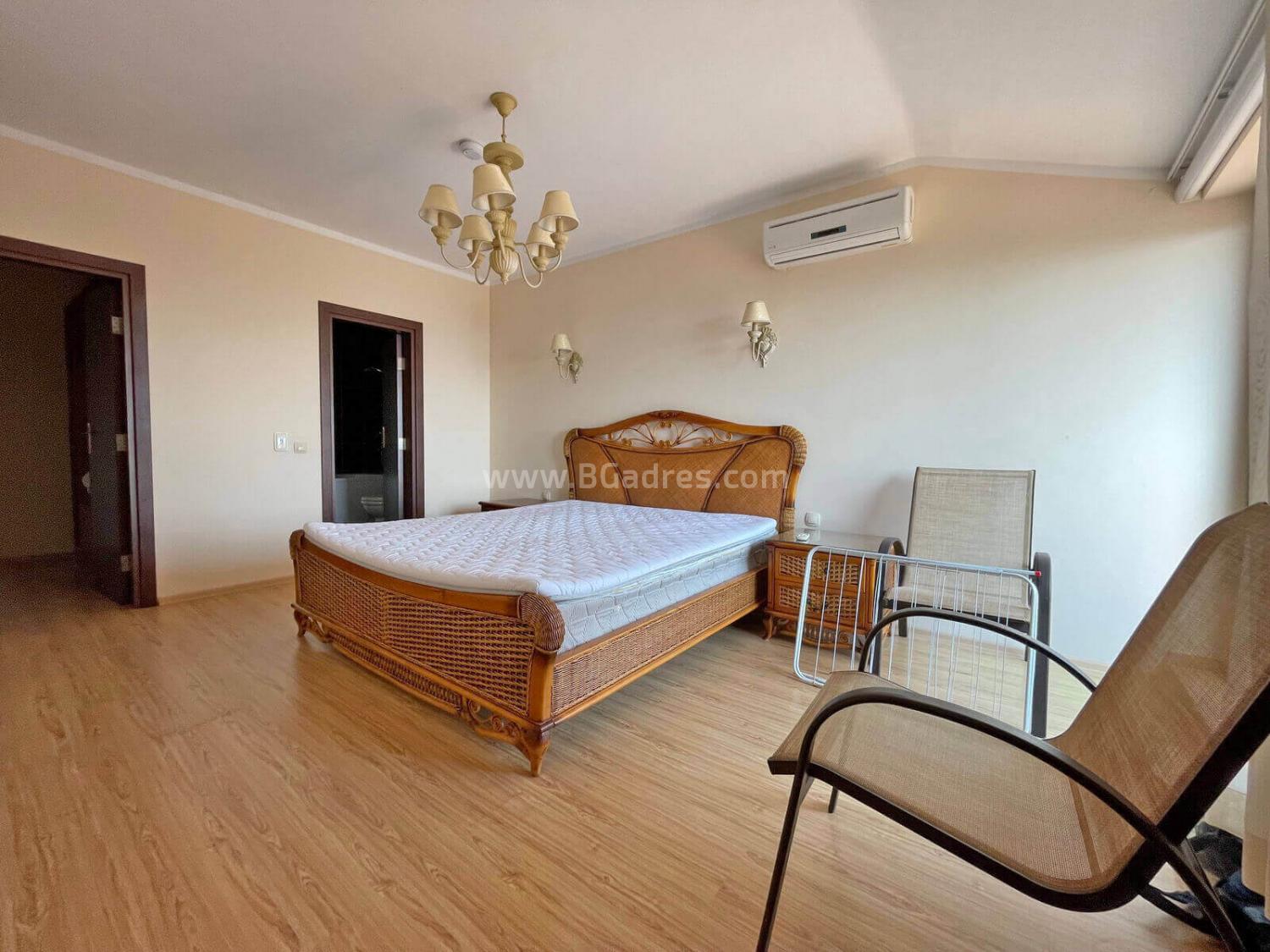 Пентхаус с видом на море в Несебре І №2931