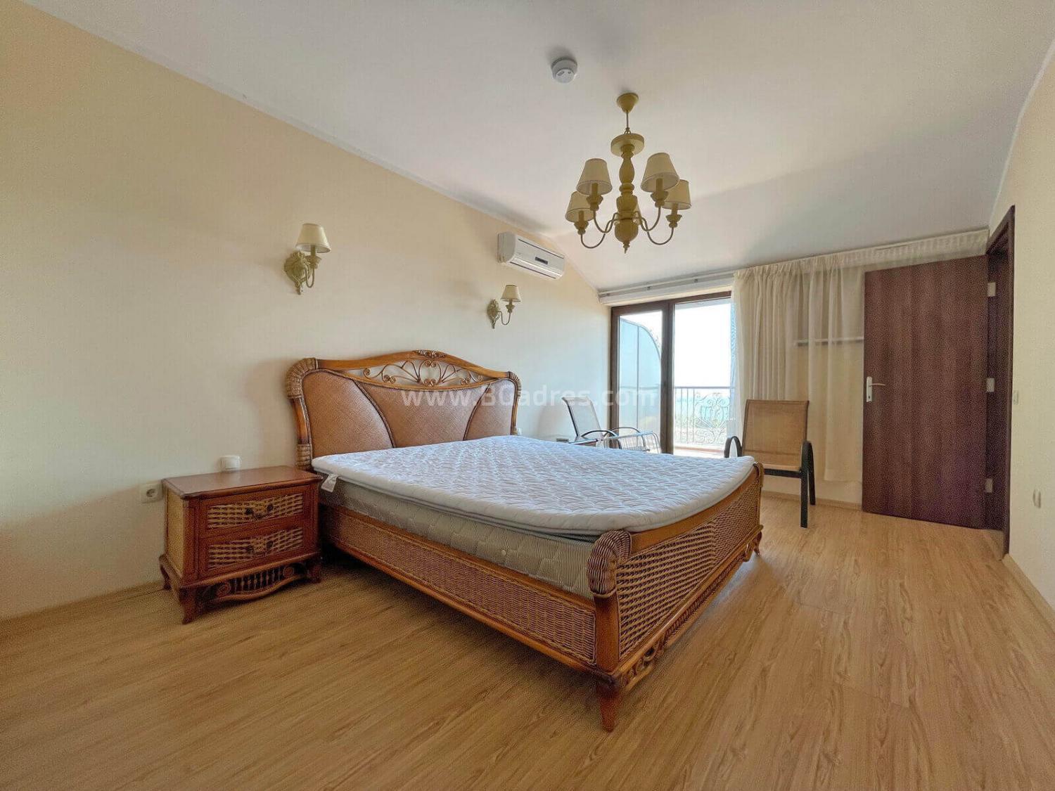 Пентхаус с видом на море в Несебре І №2931