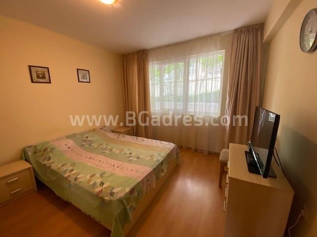 Cheap two bedroom apartment on the seaside І №3222