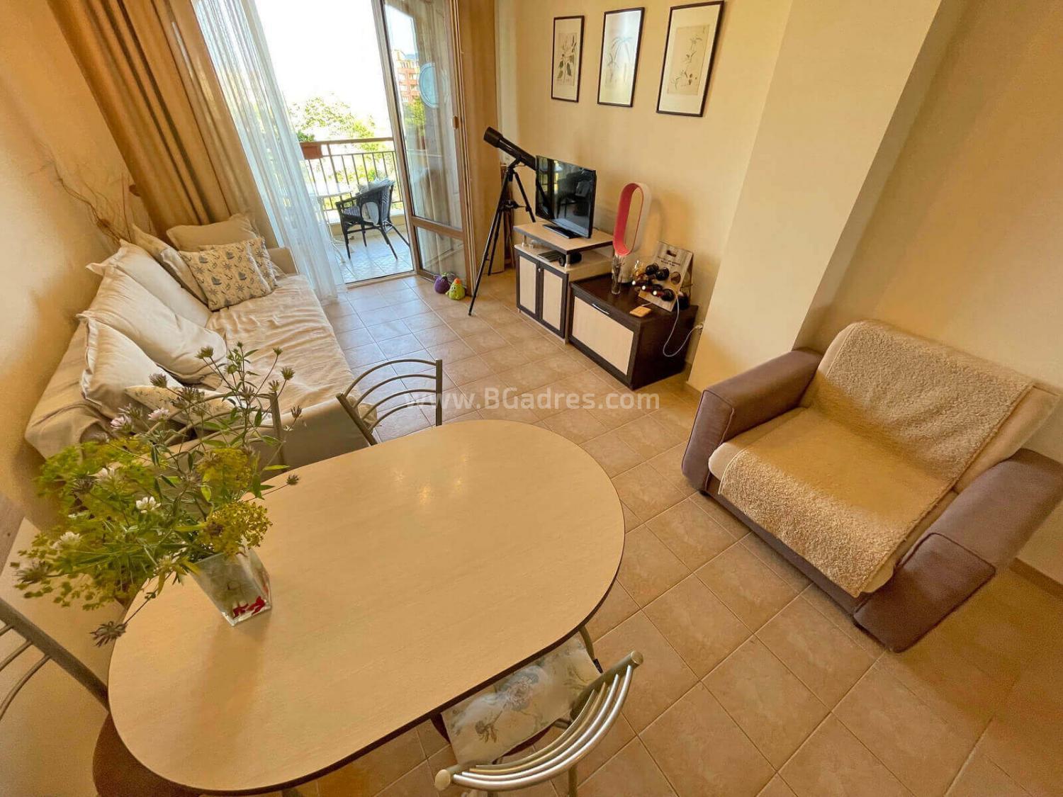 Sea view apartment in Ravda І №3031