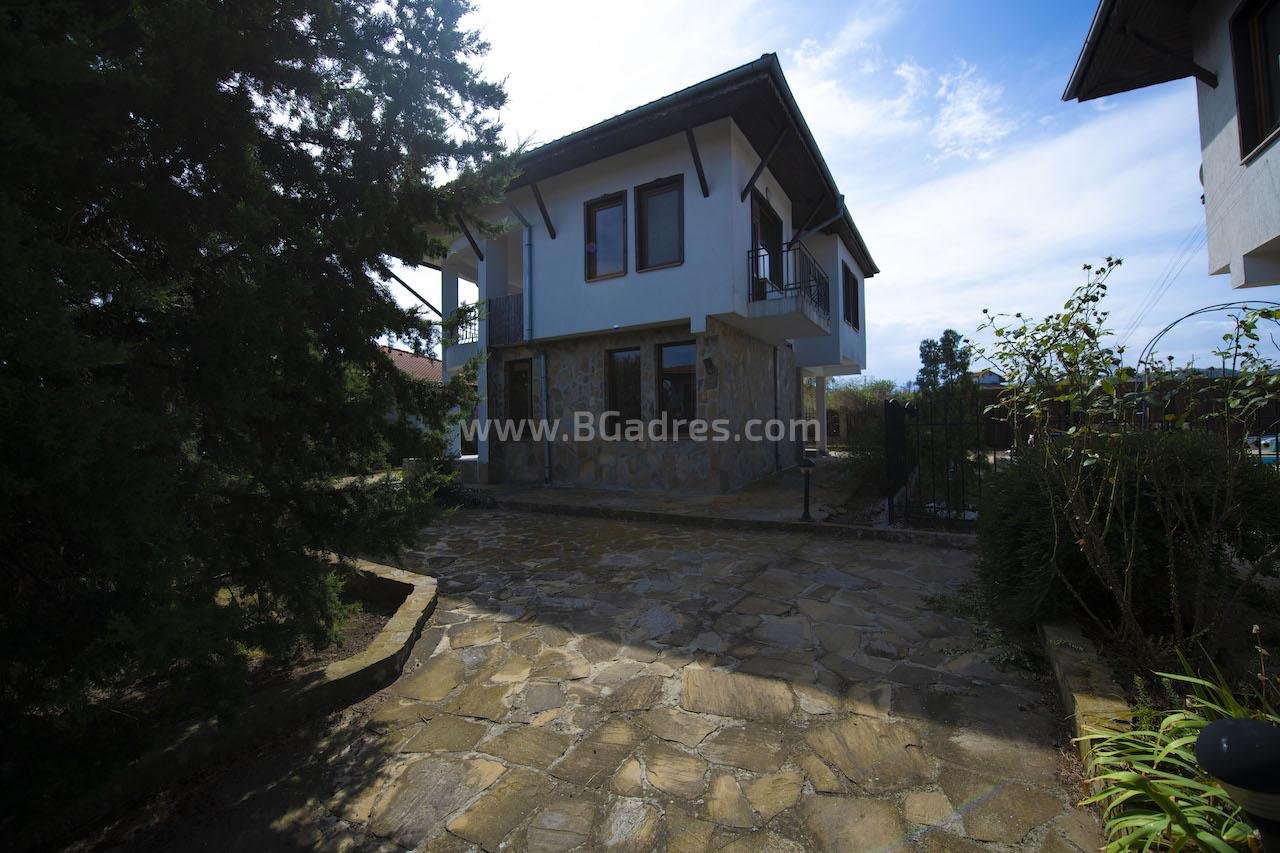 House near the sea at a bargain price | №2266