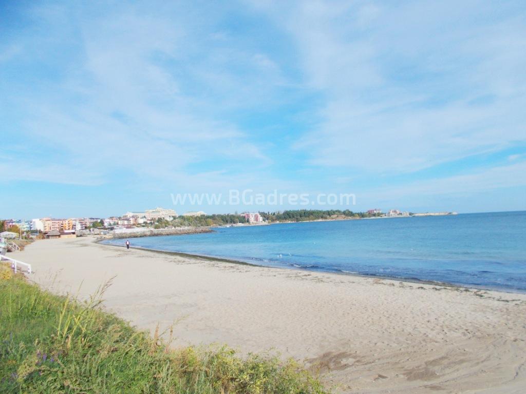 Недорогая квартира на первой линии | №2269