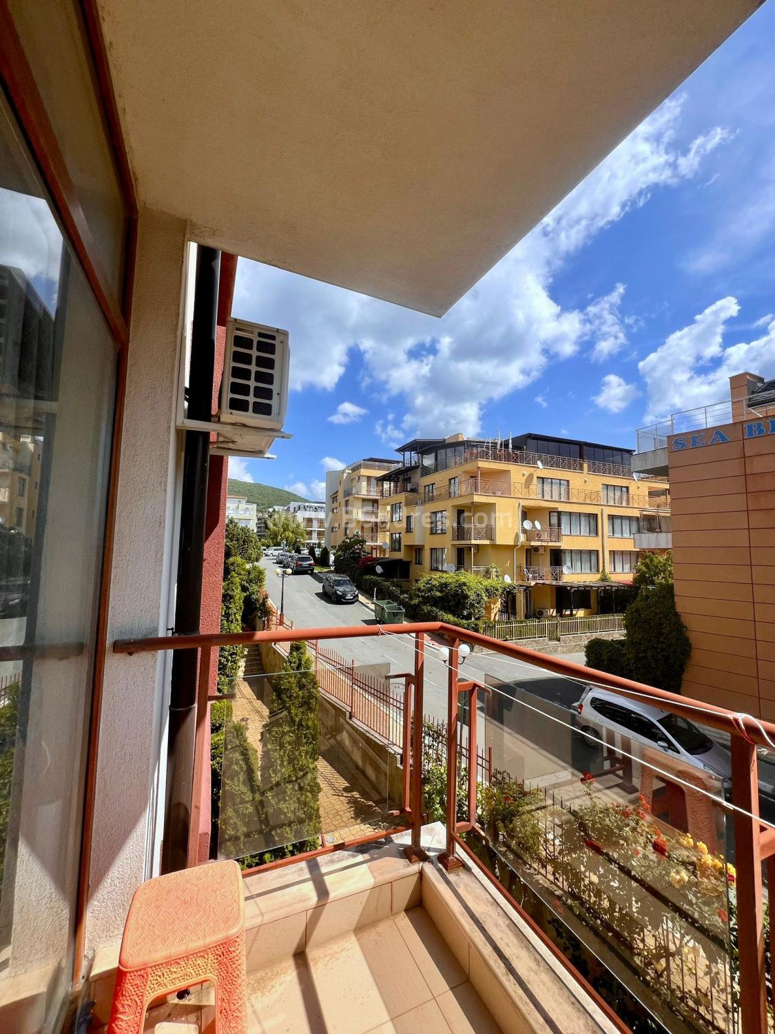 Большая студия в комплексе Хелиос І №3894