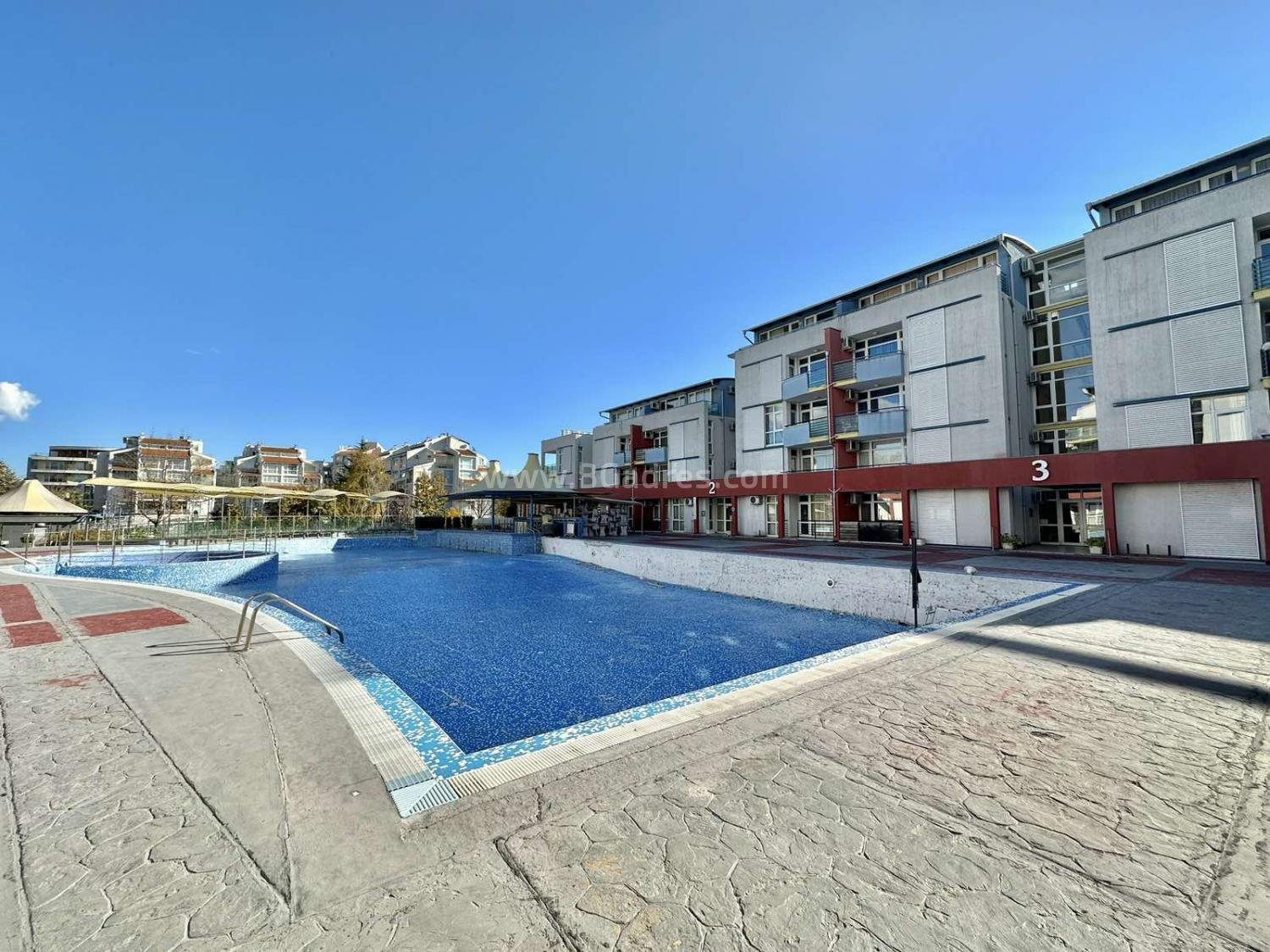 Недорогая трехкомнатная квартира у моря І №3210