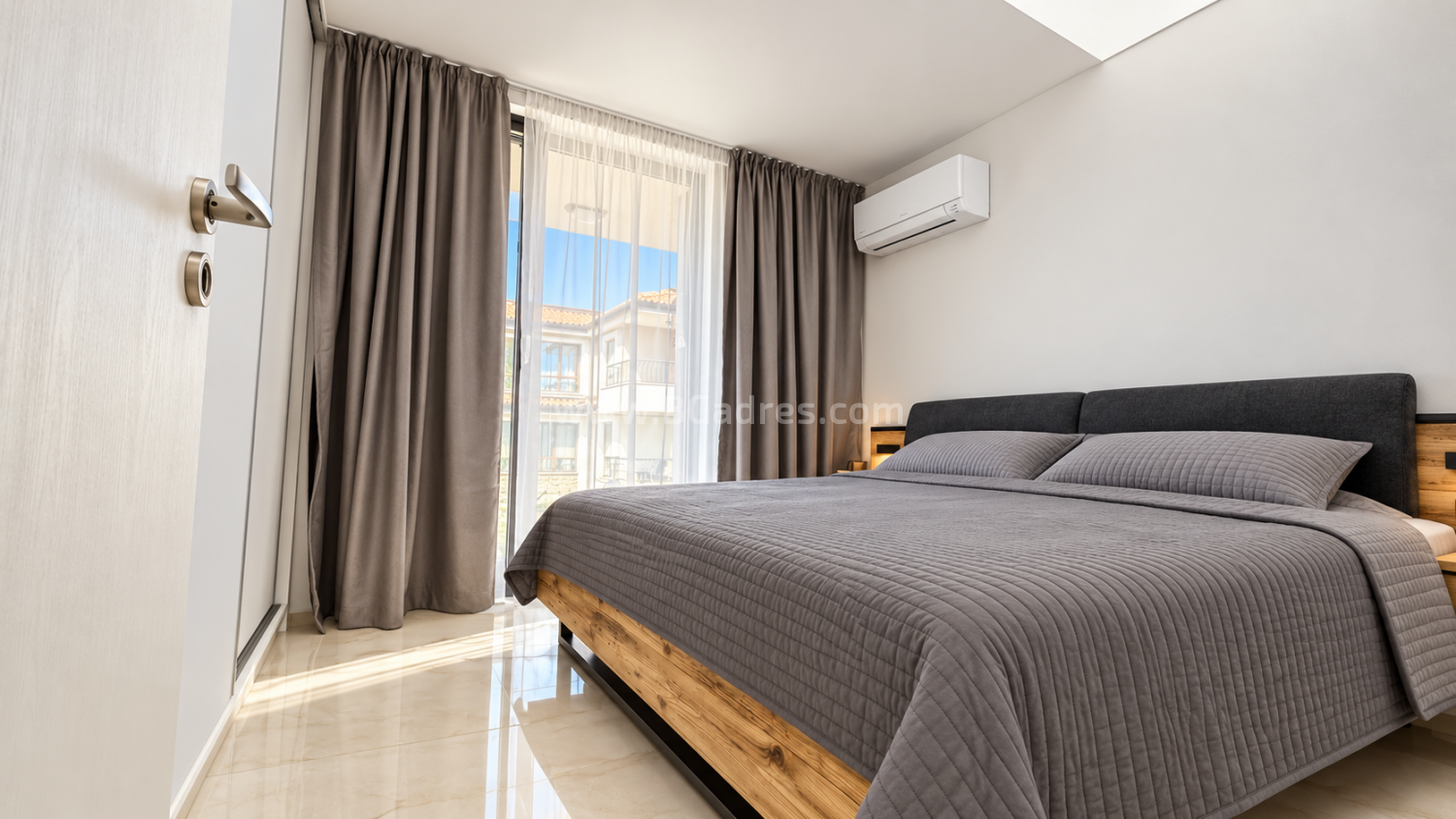 Sea front apartment in Sarafovo І №4875