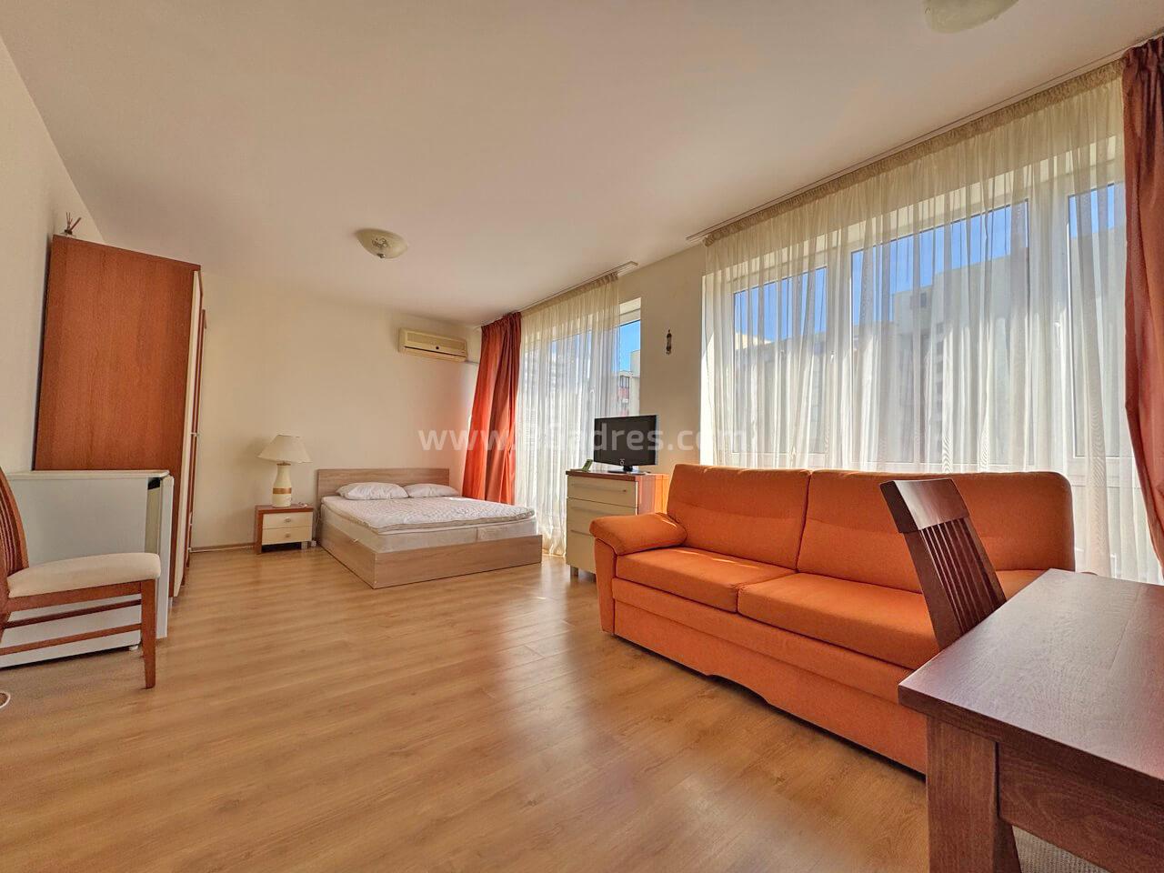 Студия в комплексе Флорес Парк І №4397