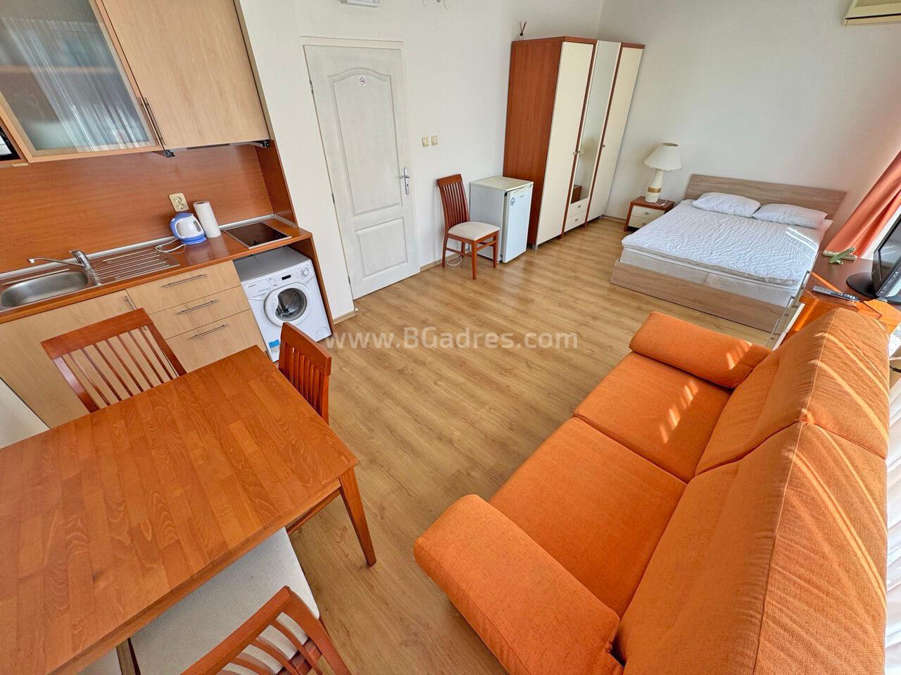 Студия в комплексе Флорес Парк І №4397