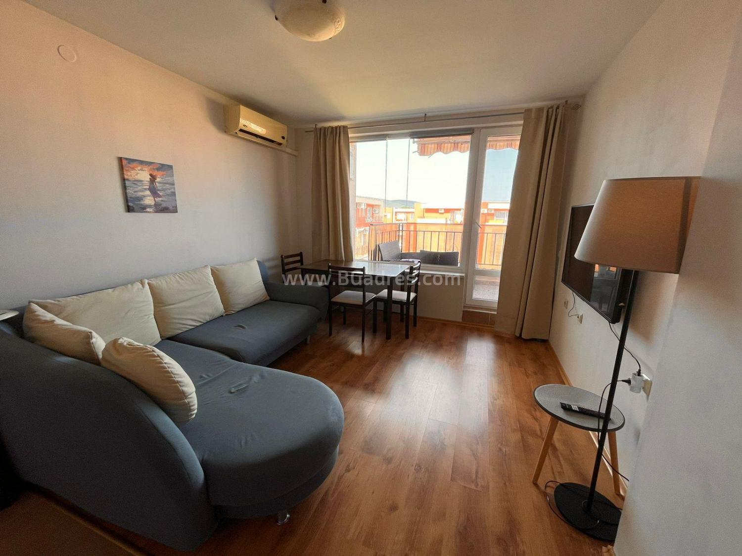 Квартира в комплексе Холидей Форт І №4504