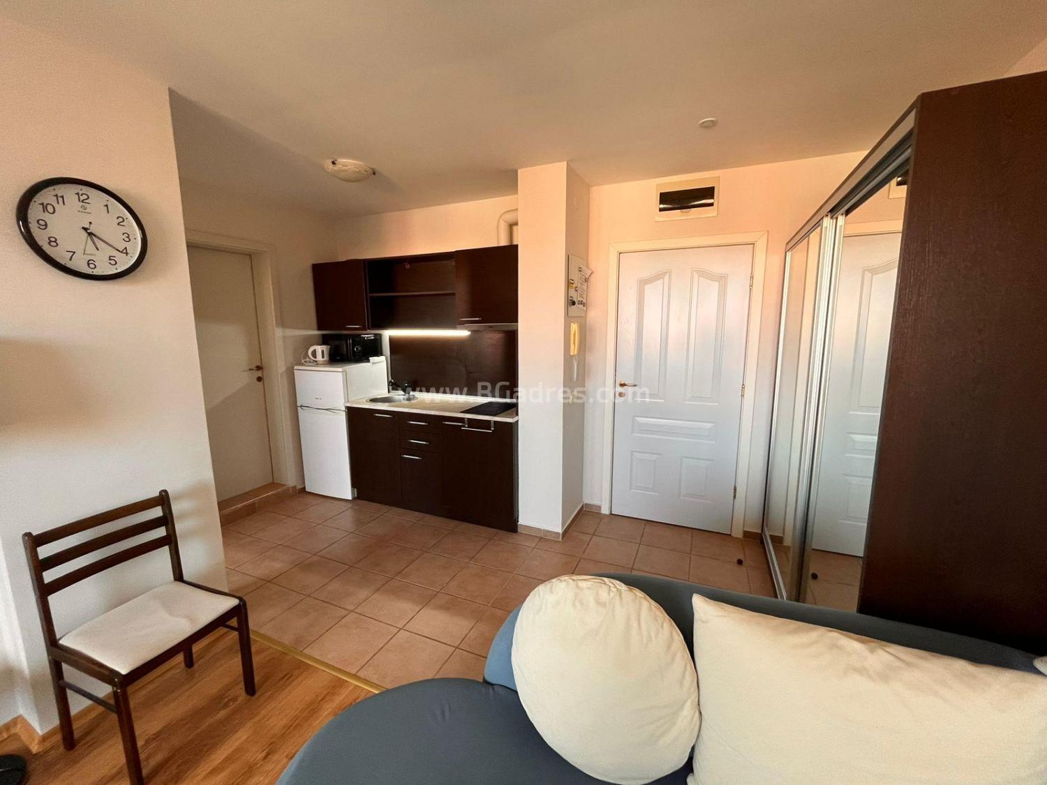 Квартира в комплексе Холидей Форт І №4504