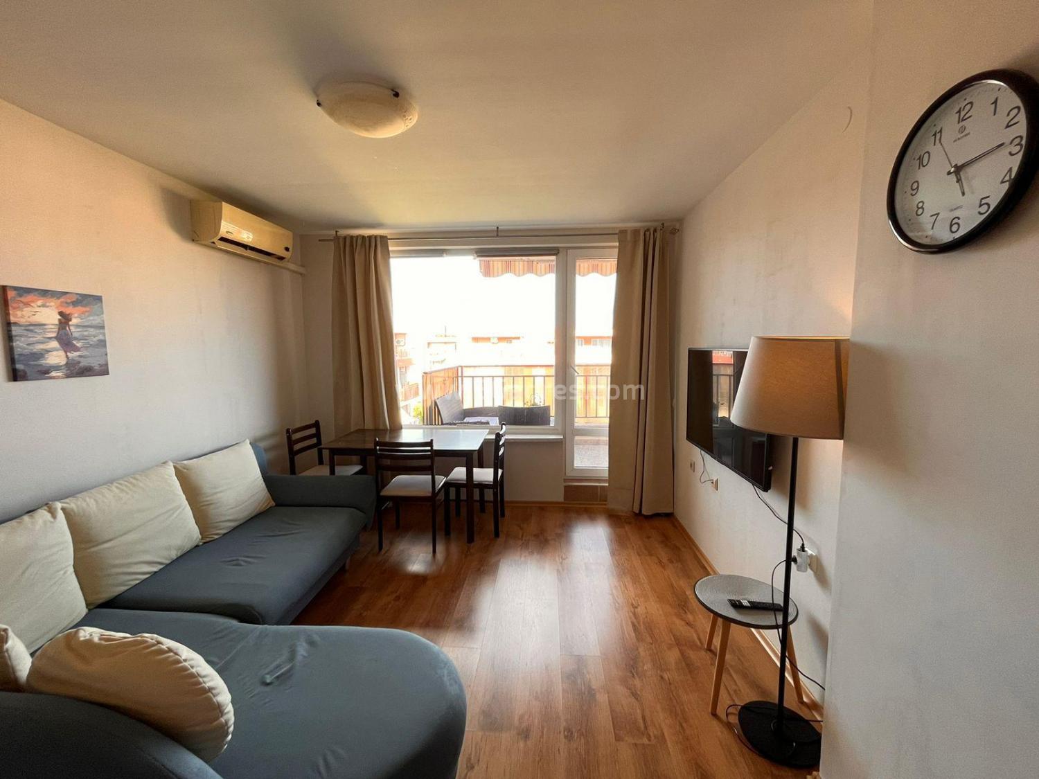 Квартира в комплексе Холидей Форт І №4504