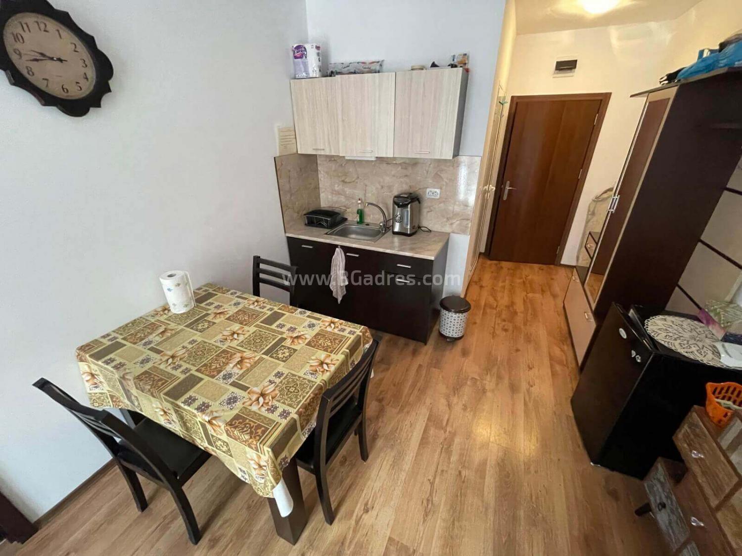 One bedroom apartment at a bargain price at the seaside І №2834