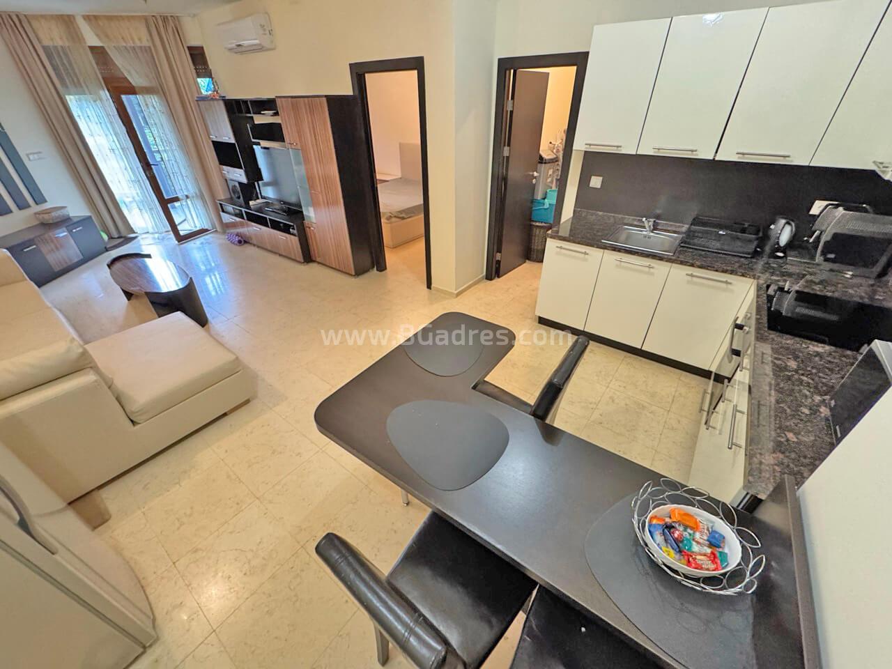 Квартира в комплексе Райский Сад І №4412