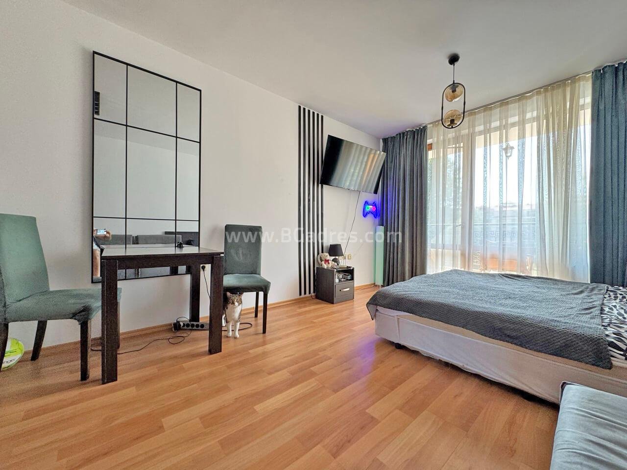 Studio in the Happy complex І №4308