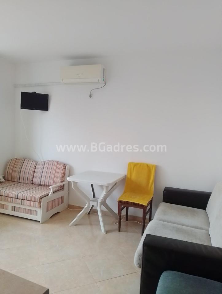 Студия с низкой таксой на Солнечном Берегу І №4056