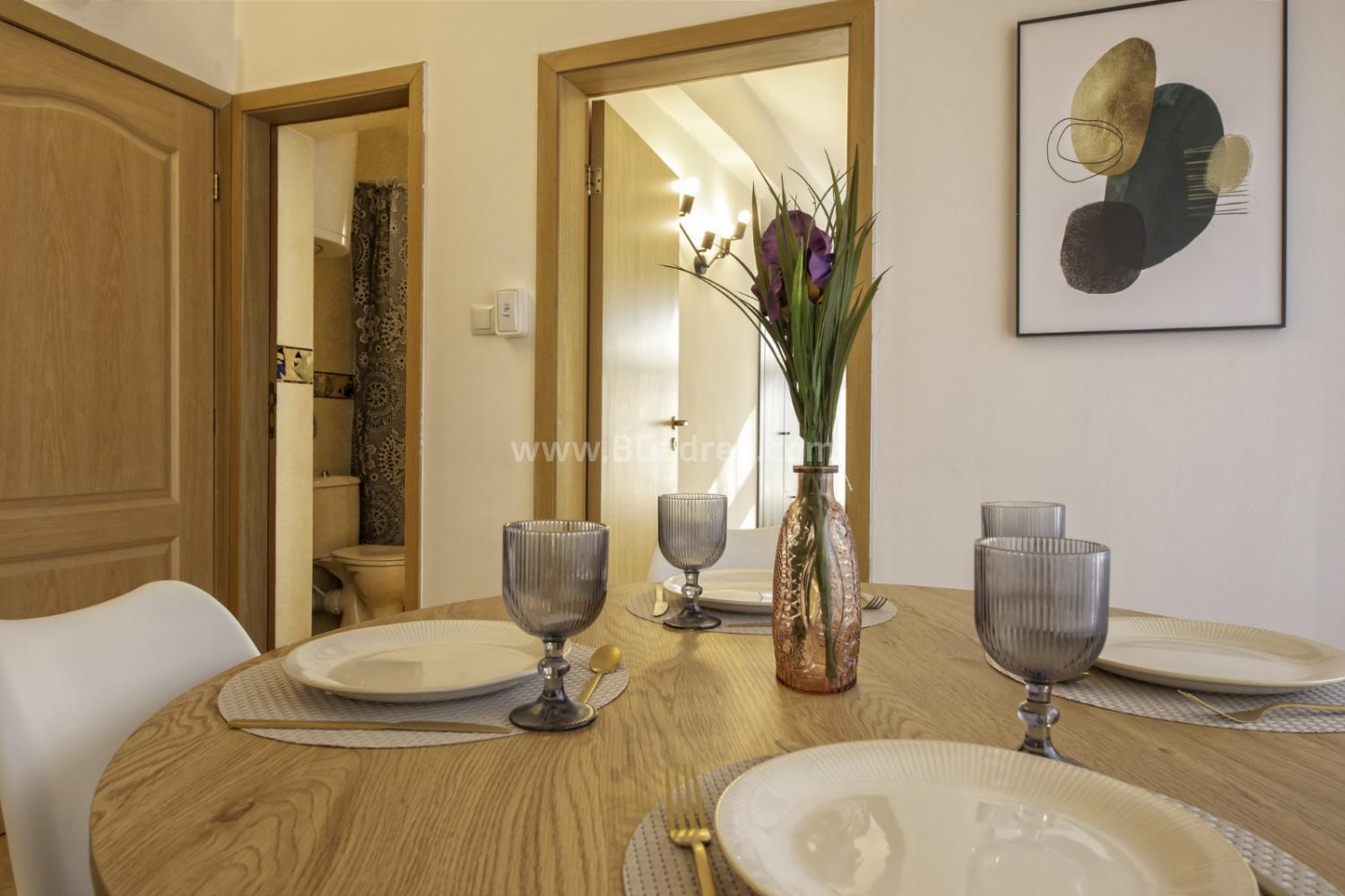 Newly furnished apartment on the seaside І №4068