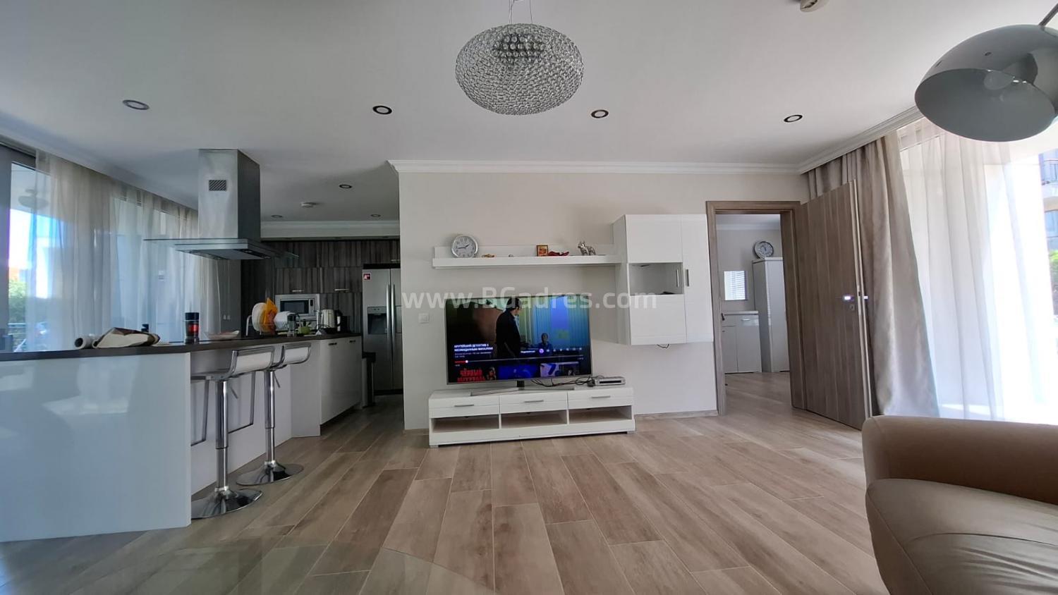 Таунхаус на 100 м от плажа в Сарафово І №4263