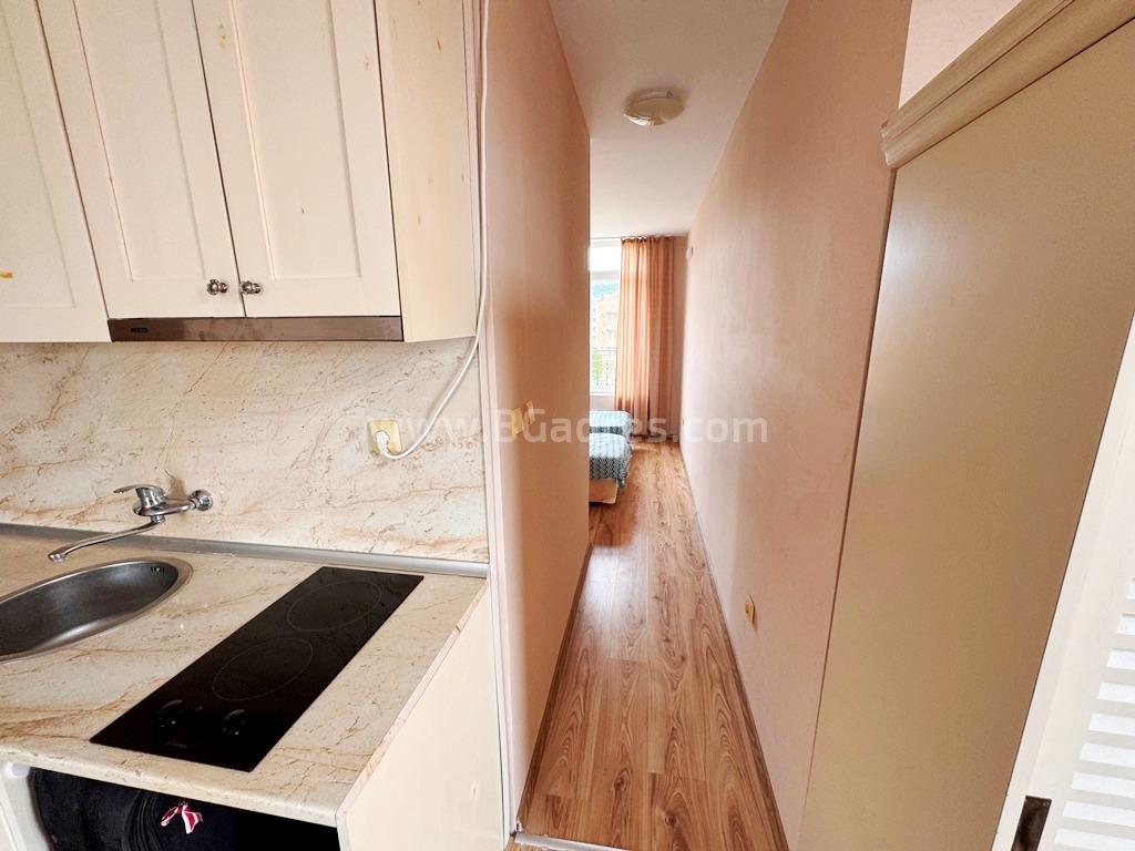 Apartment in the Dawn Park complex І №4803