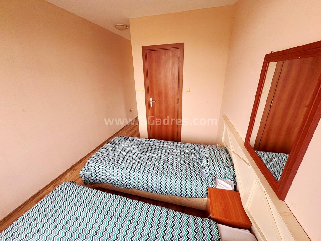 Apartment in the Dawn Park complex І №4803
