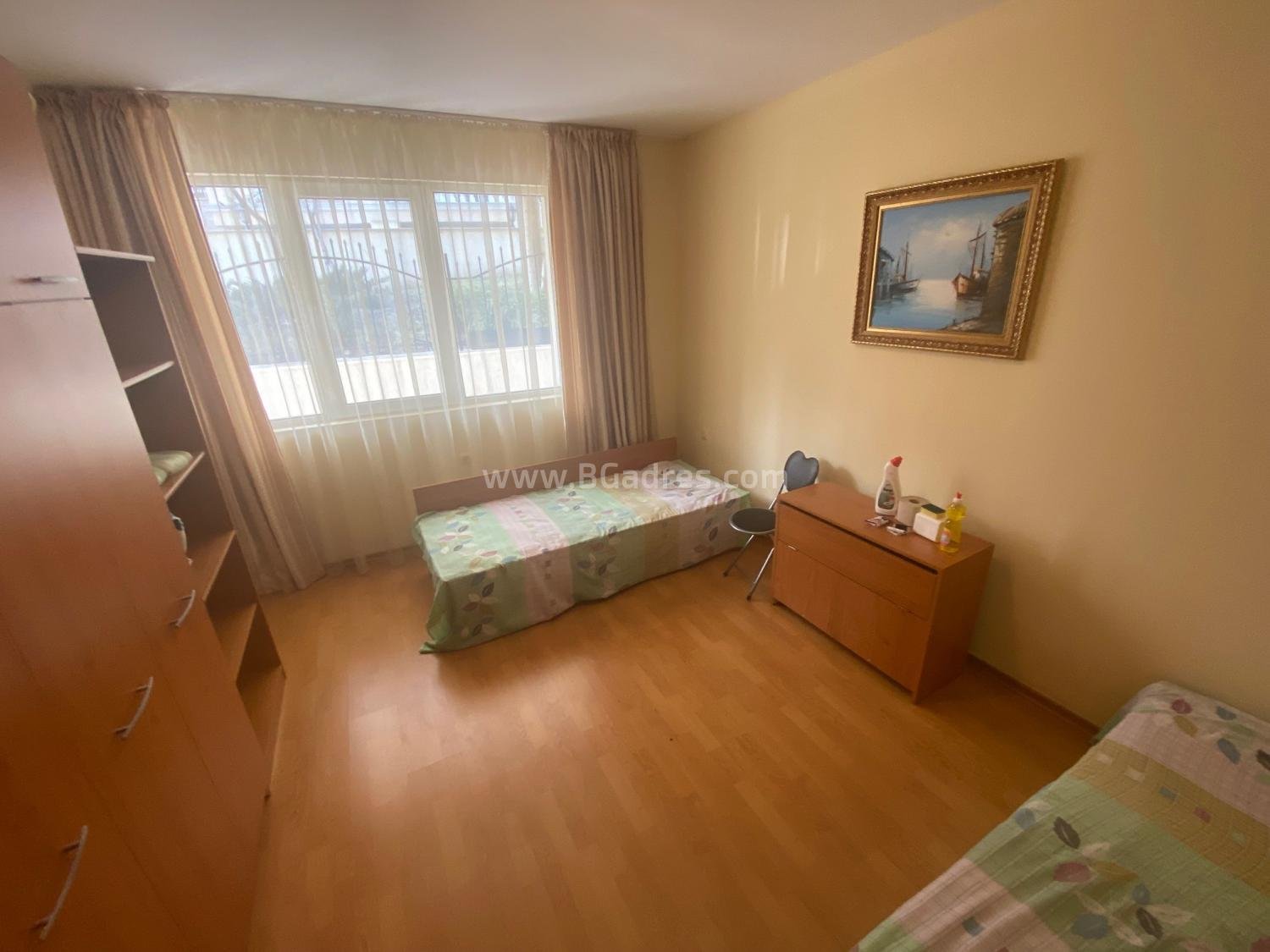 Cheap two bedroom apartment on the seaside І №3222