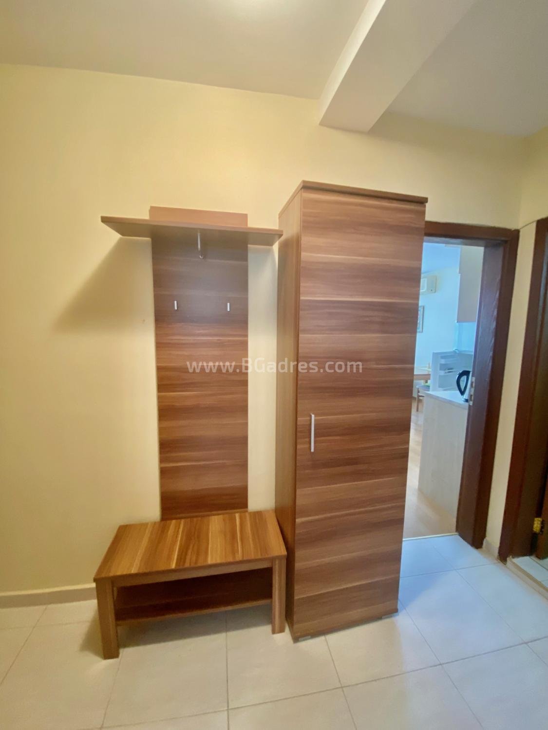 Cheap two bedroom apartment on the seaside І №3222