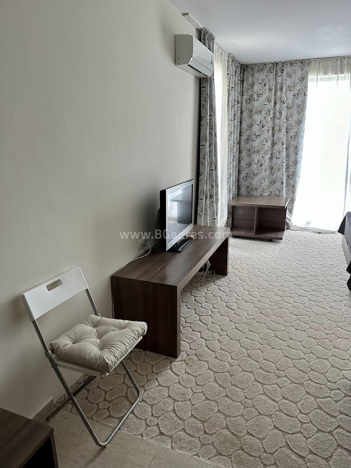 Großes Studio am Meer І №3074