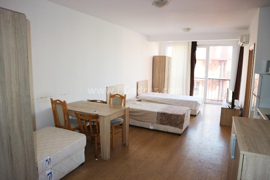 Большая квартира с 1 спальней | №2060