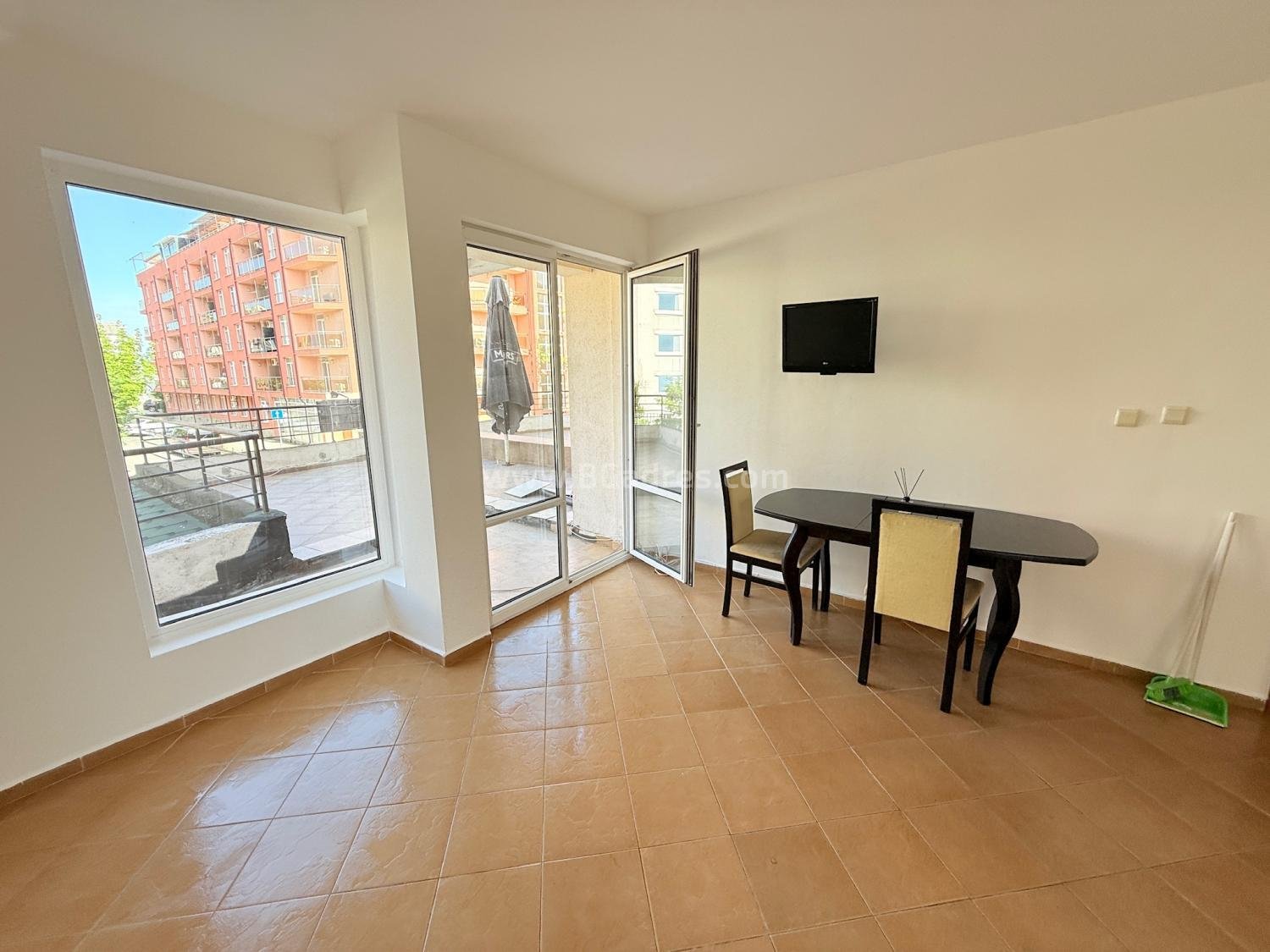 Apartment without maintenance fee on the seaside І №4227