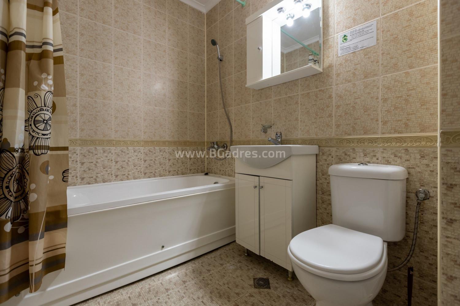 Трехкомнатная квартира с видом на море І №3127