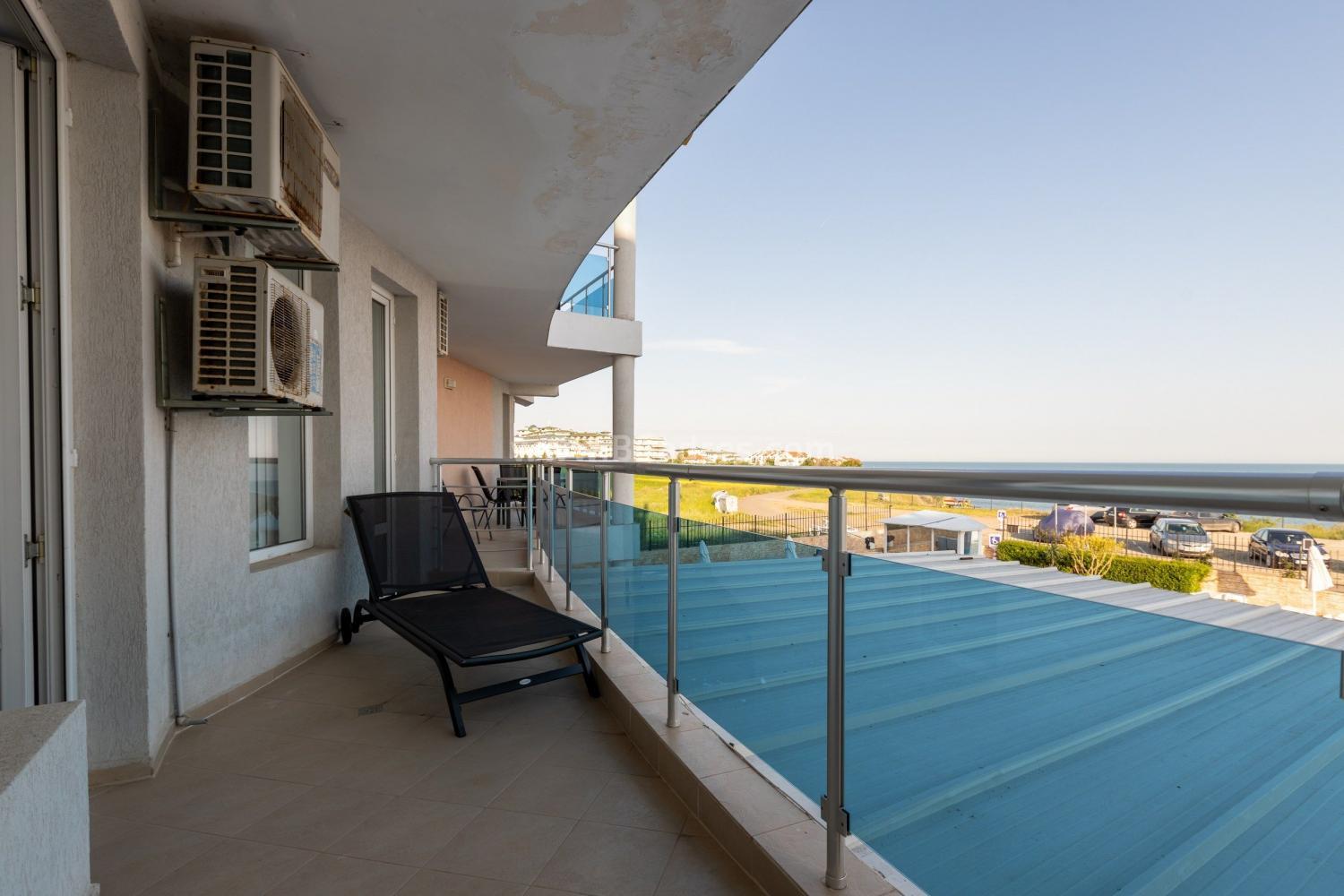 Трехкомнатная квартира с видом на море І №3127