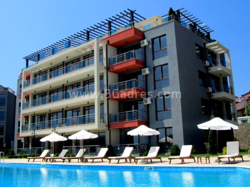 Голямо студио в Свети Влас І №2982