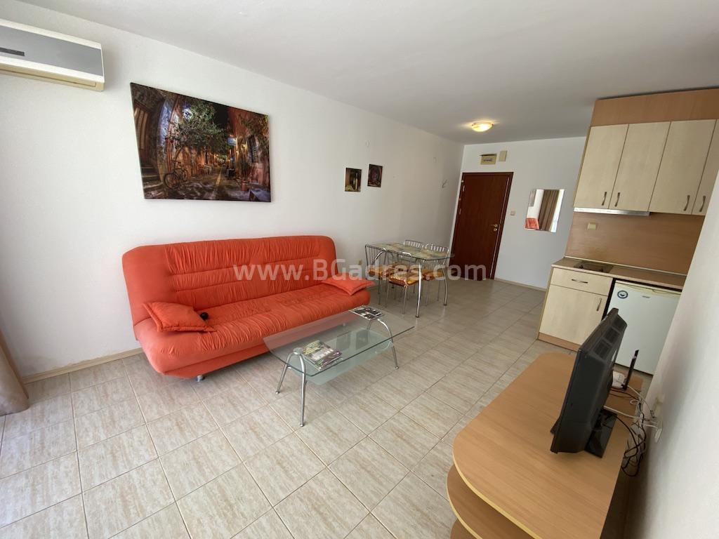 Квартира с большой террасой в Святом Власе І №2431