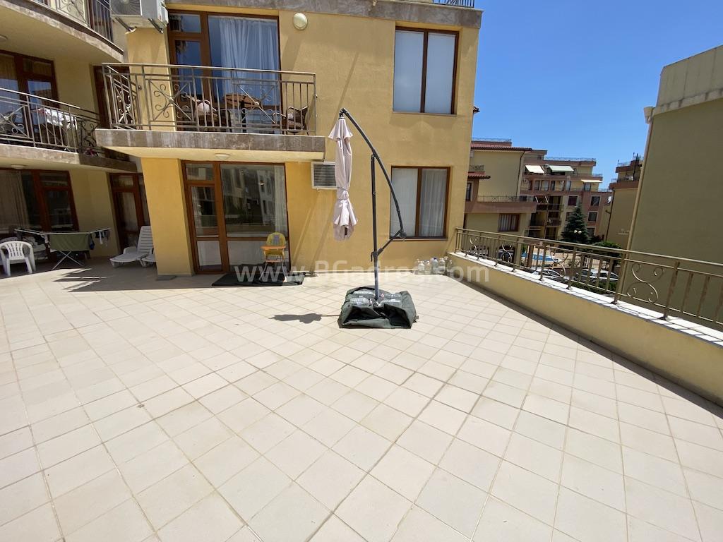 Квартира с большой террасой в Святом Власе І №2431