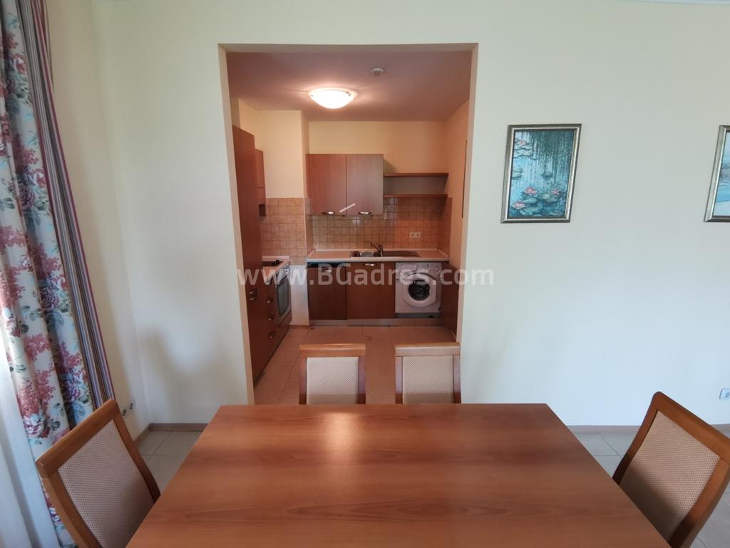 Buy inexpensive apartment with 2 bedrooms on the first line | No. 2037