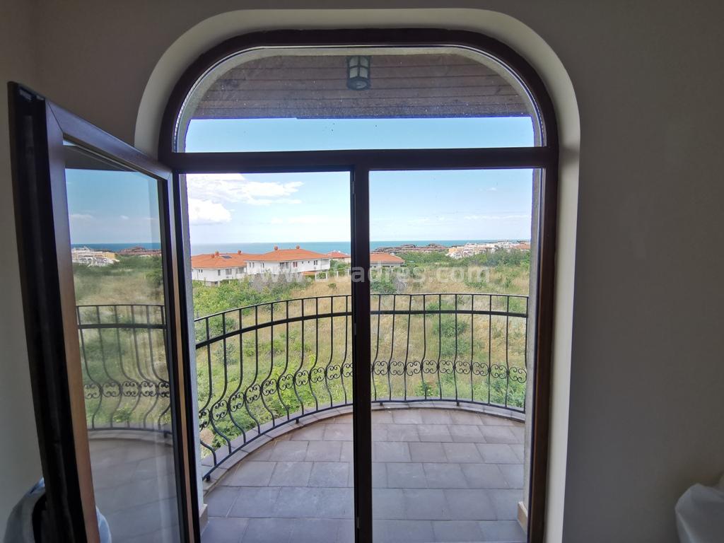 Квартира с видом на море в Созополе недорого | №2041