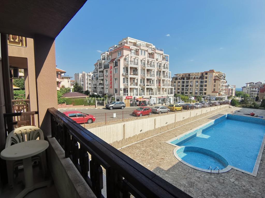 Евтин апартамент в Свети Влас | No 2066