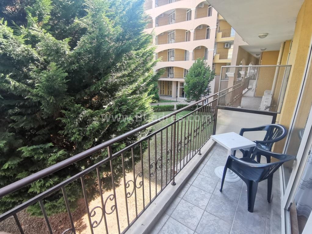 Недорогая квартира на первой линии | №2138