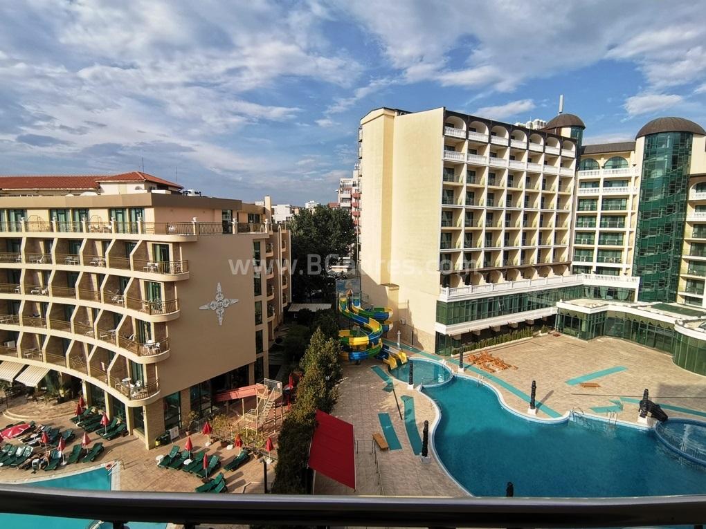 Купете тристаен апартамент на брега на евтино | № 2146