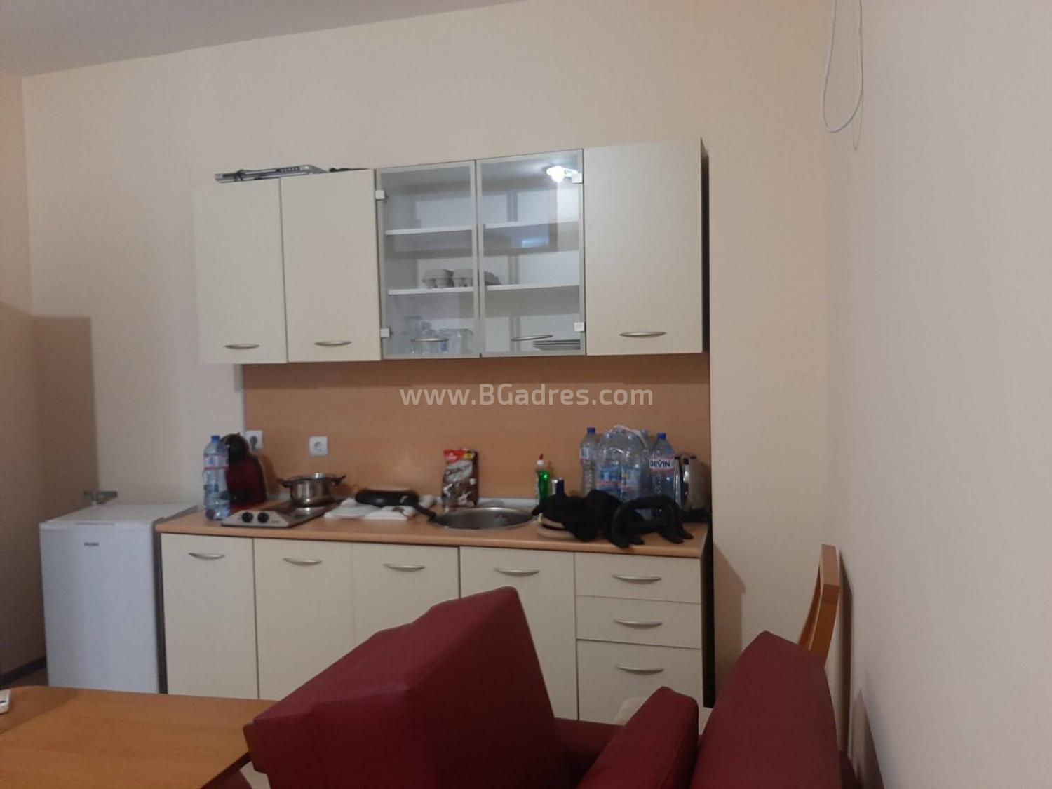 Евтин апартамент с 2 спални на морето I №2586