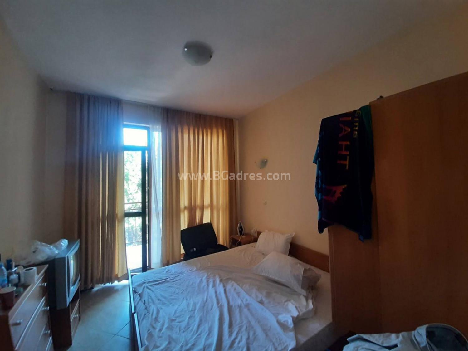 Евтин апартамент с 2 спални на морето I №2586