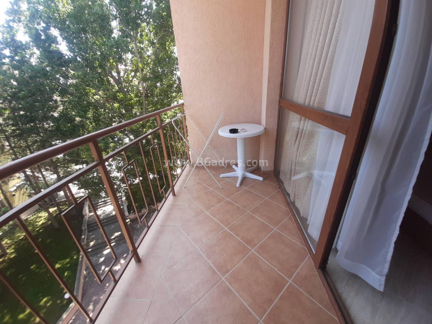 Евтин апартамент с 2 спални на морето I №2586