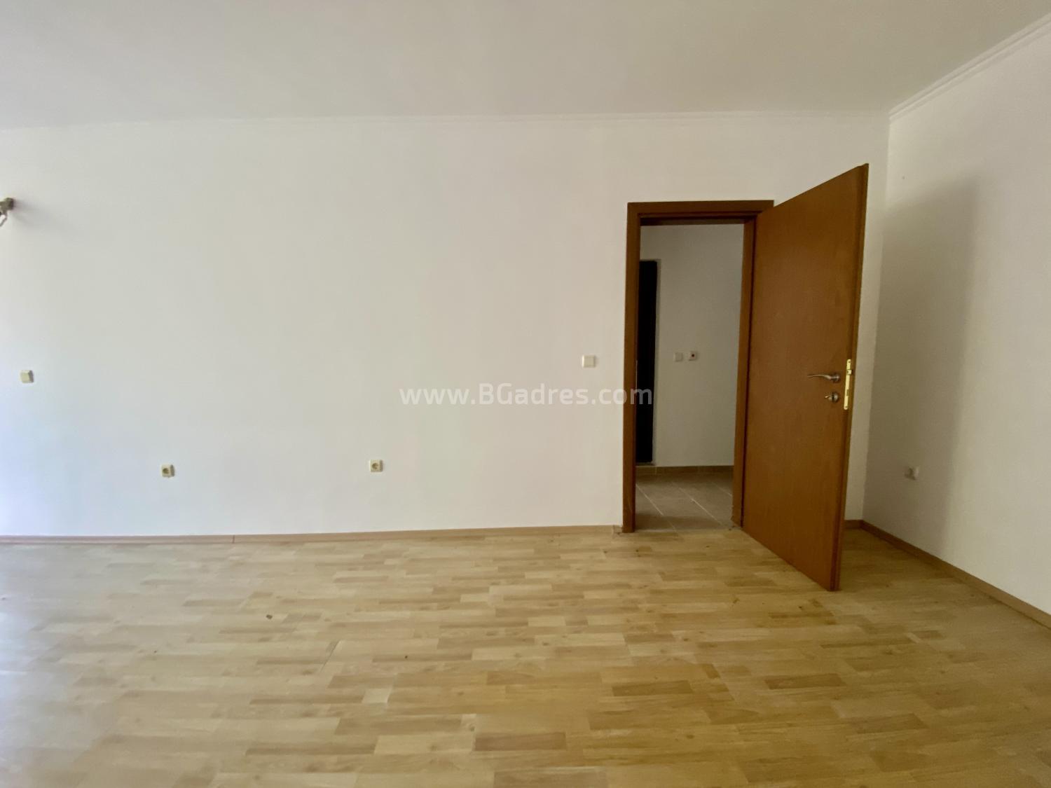 Preiswerte 2-Zimmer-Wohnung in Elenite І №3818