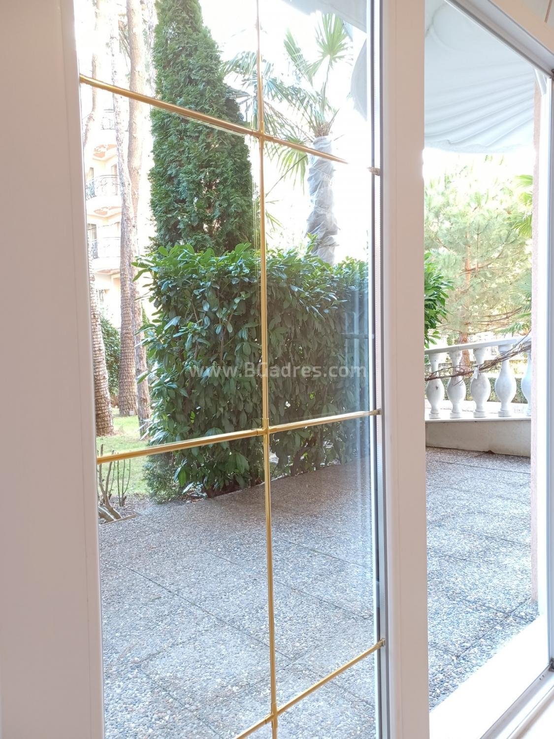 Квартира с двориком в элитном комплексе І №3289