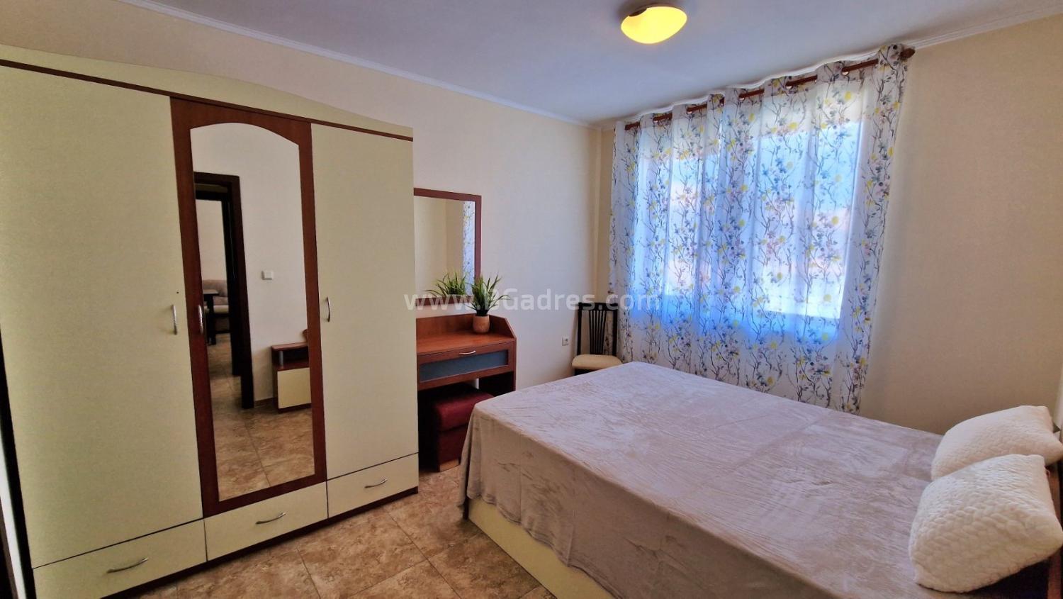 Трехкомнатная квартира в комплексе Аполон І №2955