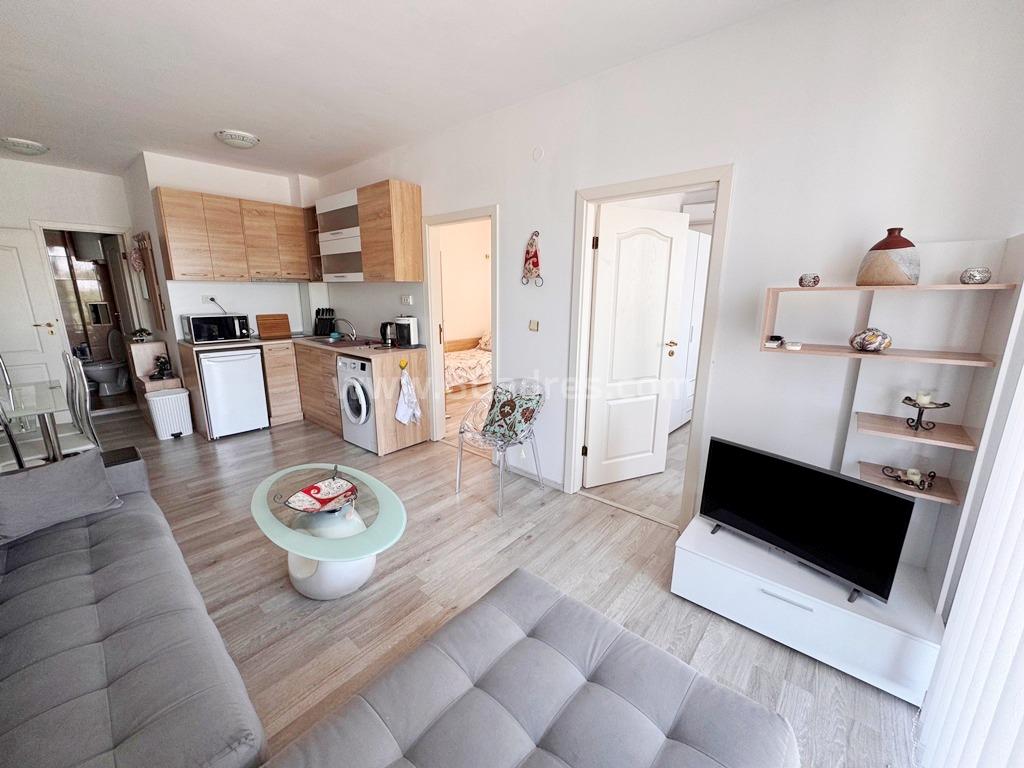 Apartment in the Sunny Day 4 complex І №4819