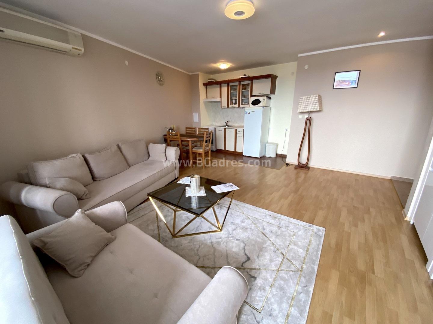 Apartment with sea view in Elenite I №2452