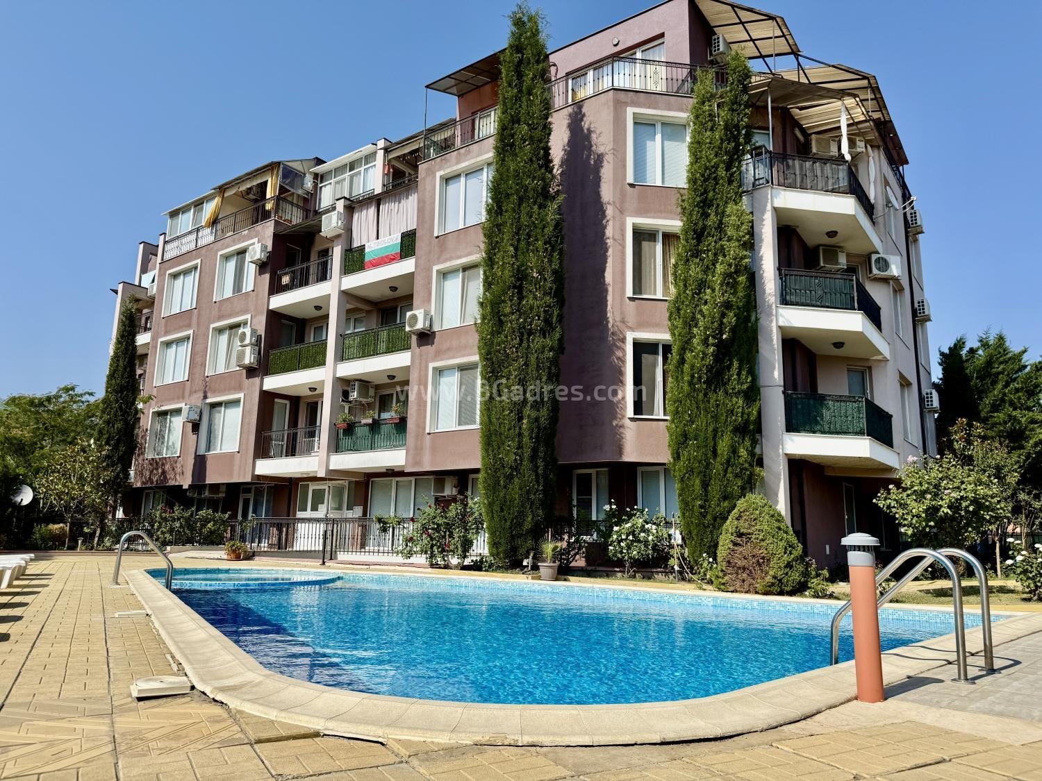 Apartment with low maintenance fee in Sveti vlas І №4309