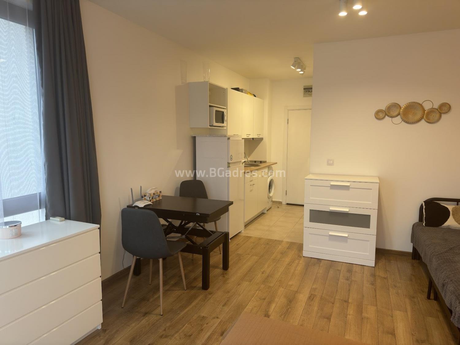 Большая студия у моря І №3568