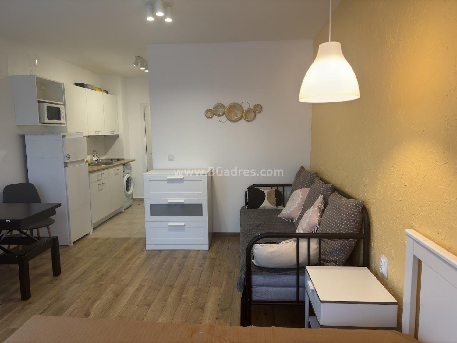 Большая студия у моря І №3568