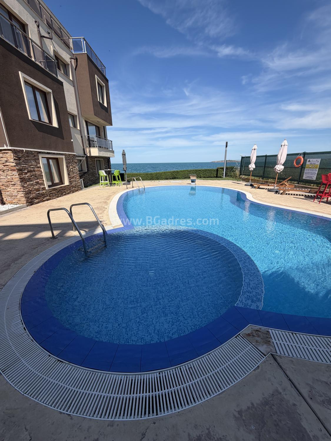 Sea view apartment in Chernomorets І №4805